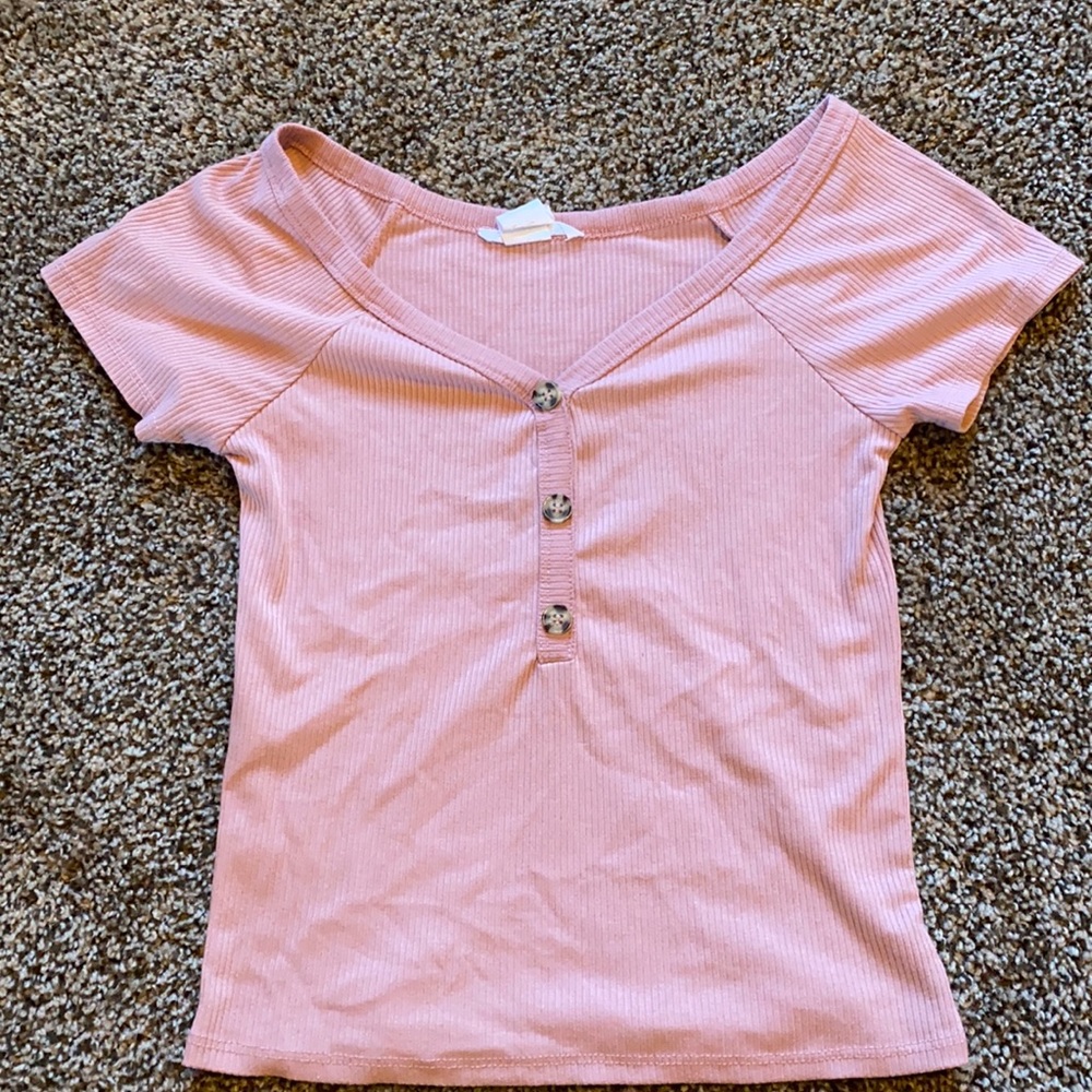 Stretchy Button Crop Blouse